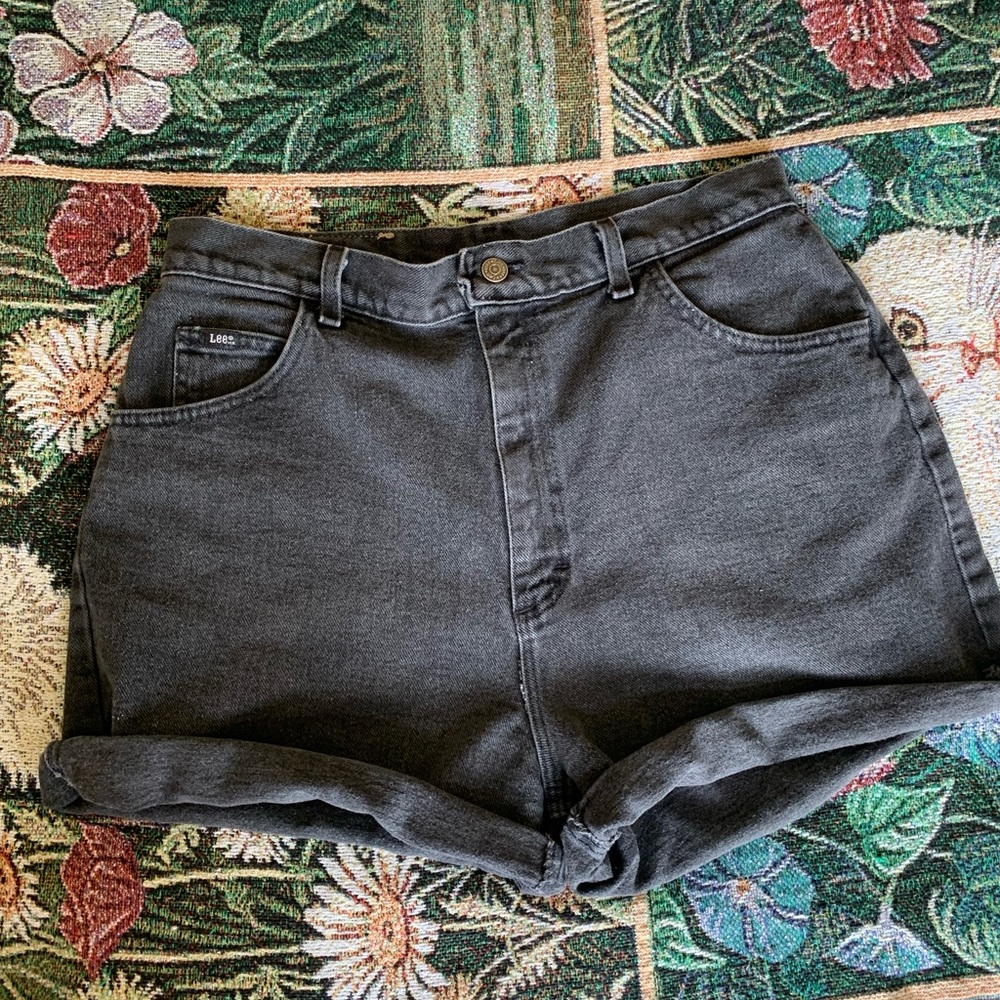 Vintage black denim Lee shorts, size 16